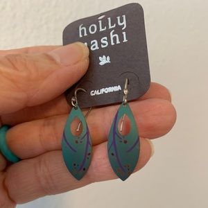 Holly Yashi earrings NWT